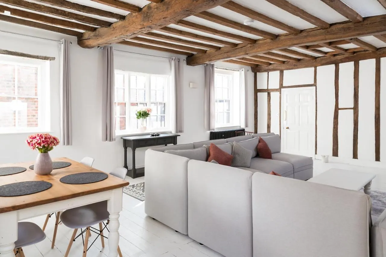 York City Unique Apartment - Coffee Yard